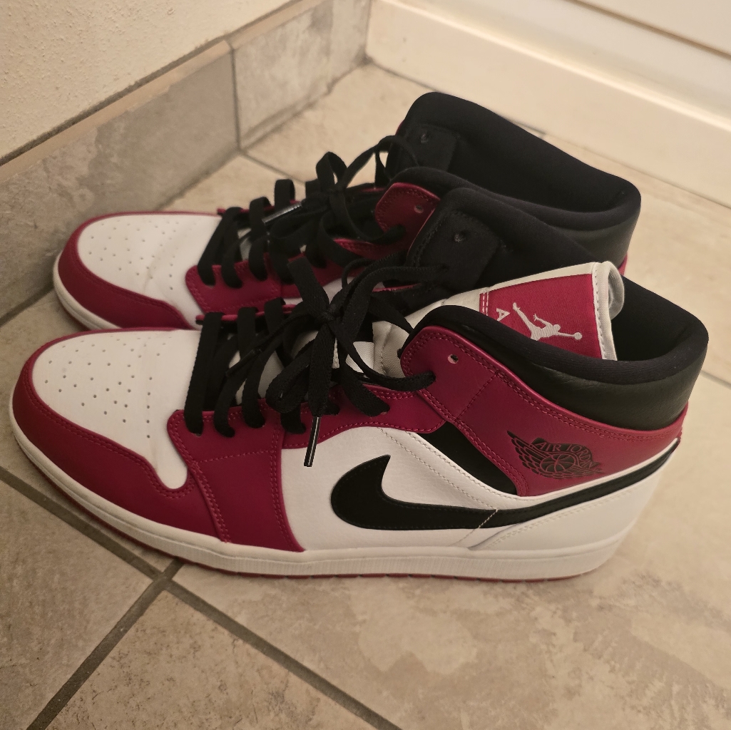 Air Jordan 1